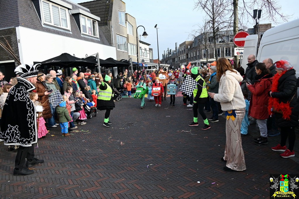 ../Images/Kinderoptocht 2024 075.jpg